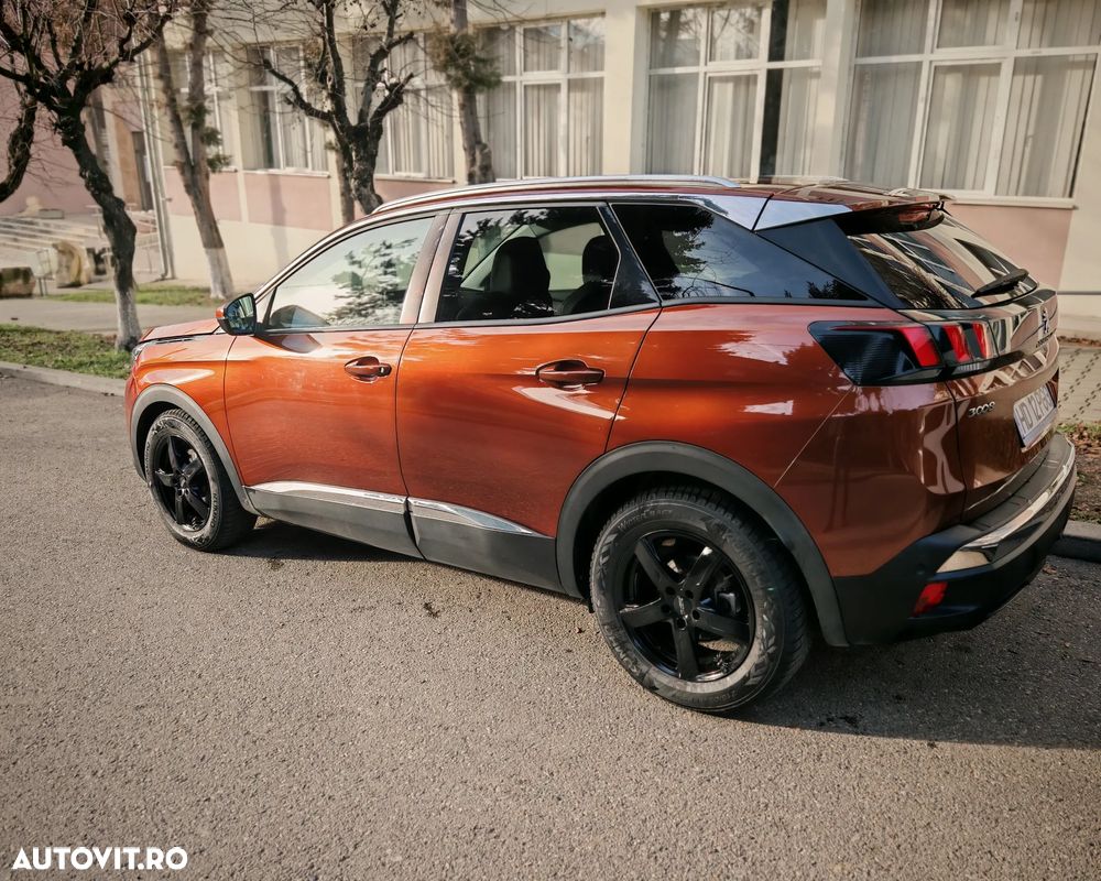 Peugeot 3008 1.2 PureTech Turbo S&S Allure - 3