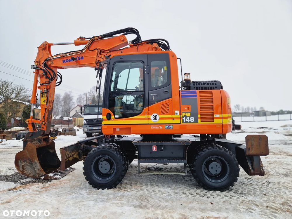 Komatsu PW148 - 12