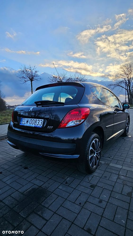Peugeot 207 - 6