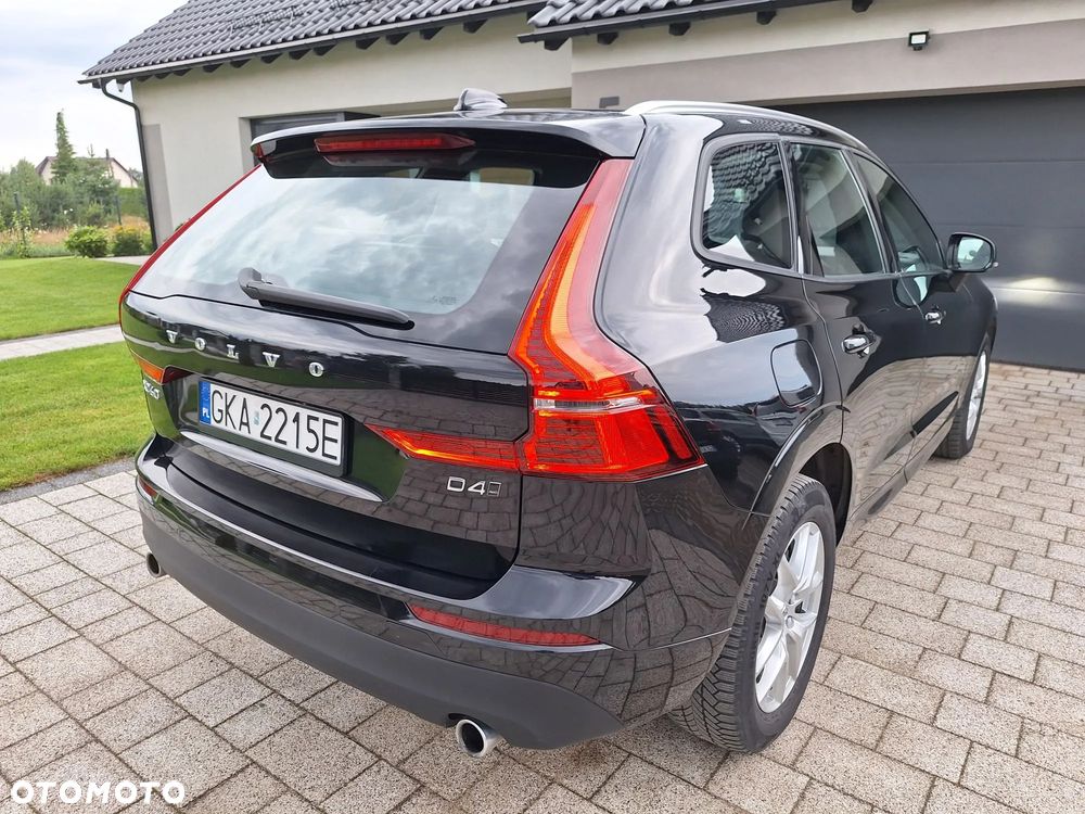 Volvo XC 60 D4 AWD Geartronic Momentum - 6