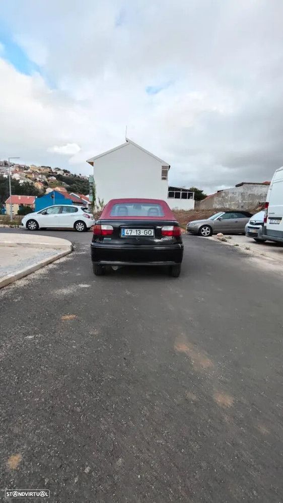 Fiat Punto Cabrio - 11