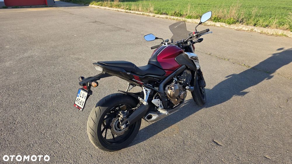 Honda CB - 16