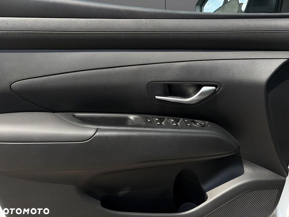 Hyundai Tucson 1.6 T-GDi Smart 2WD - 21