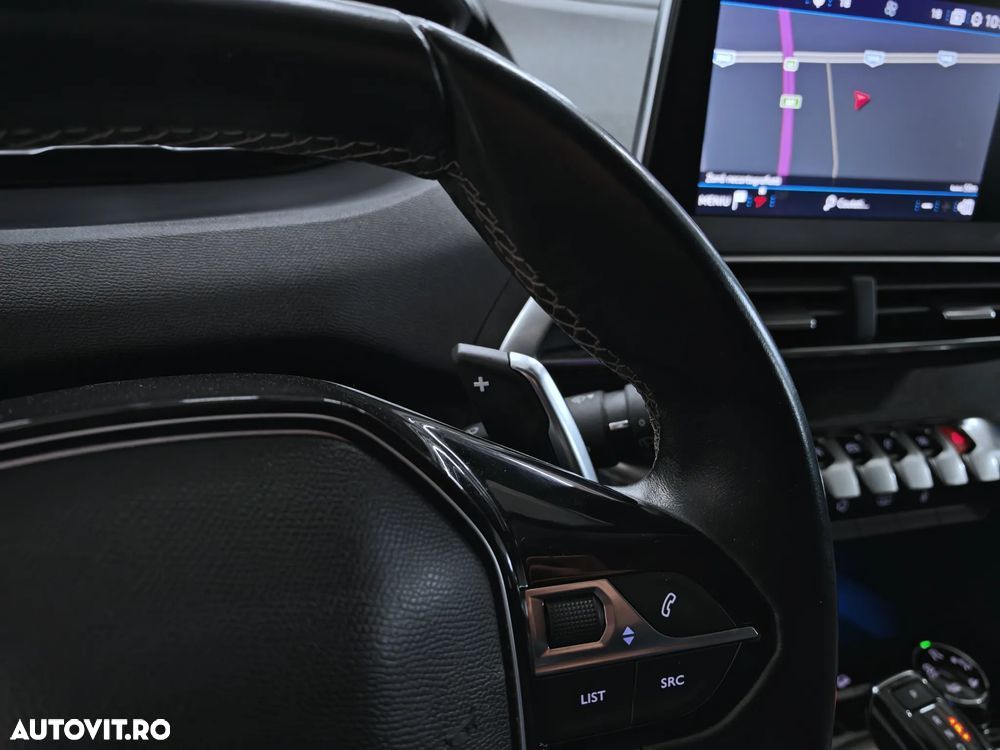 Peugeot 3008 PureTech 130 Stop & Start GPF EAT8 Allure - 24