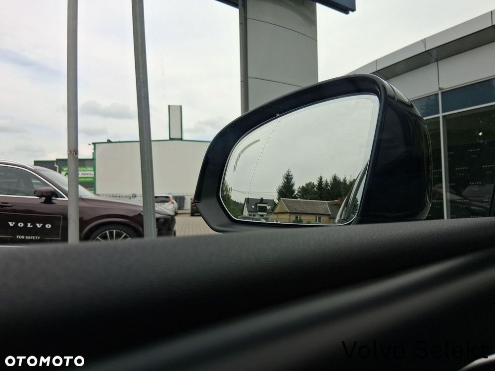 Volvo XC 40 - 19