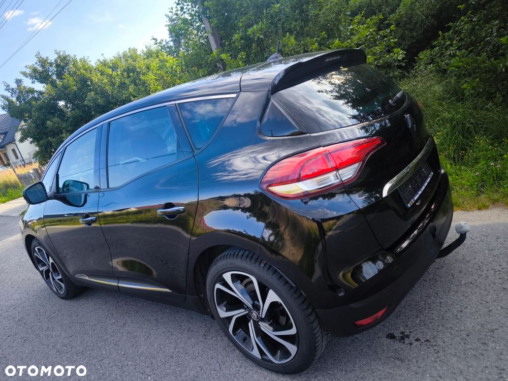 Renault Scenic TCe 140 GPF EDC BOSE EDITION - 17