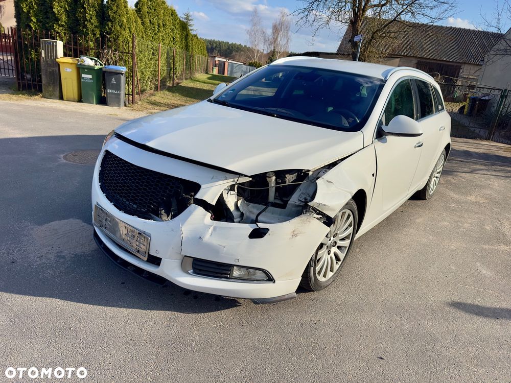 Opel Insignia 2.8 V6 Turbo 4x4 - 2