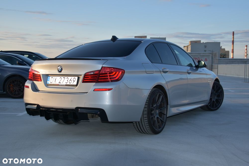 BMW Seria 5 530d xDrive - 9