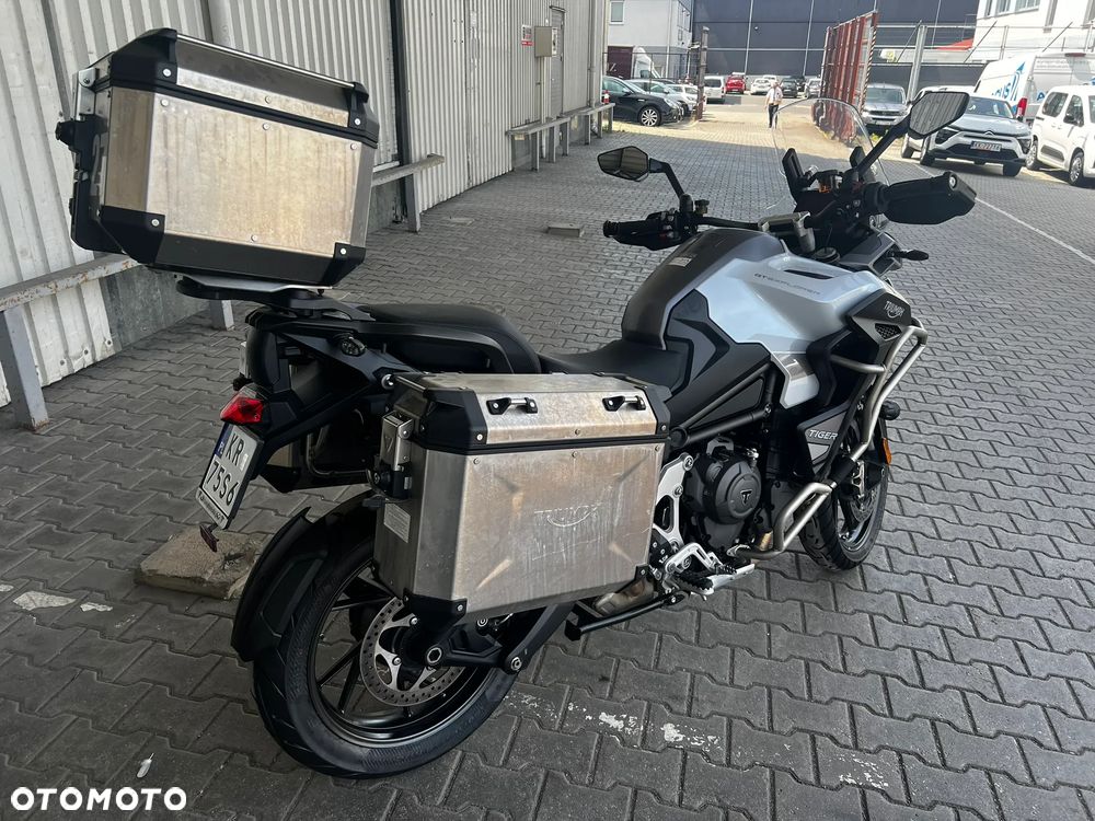 Triumph Tiger - 3