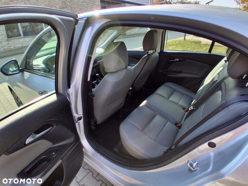 Fiat Tipo 1.6 MultiJet Mirror - 19