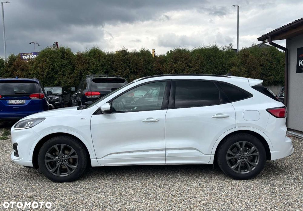 Ford Kuga - 3