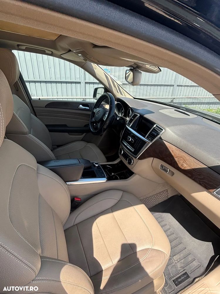 Mercedes-Benz ML 350 BlueTEC 4MATIC Aut - 3