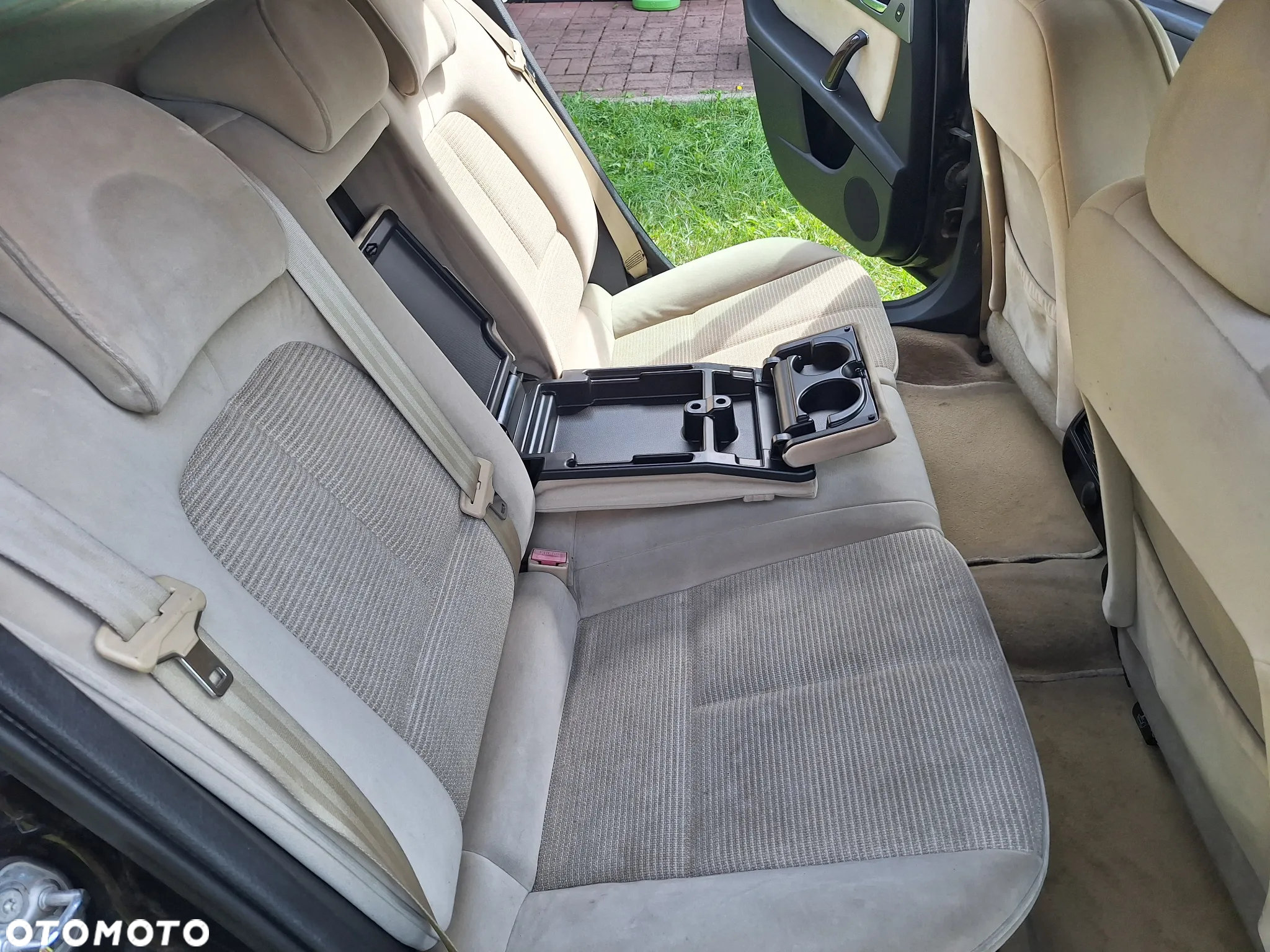 Peugeot 407 1.6 HDI Premium - 11