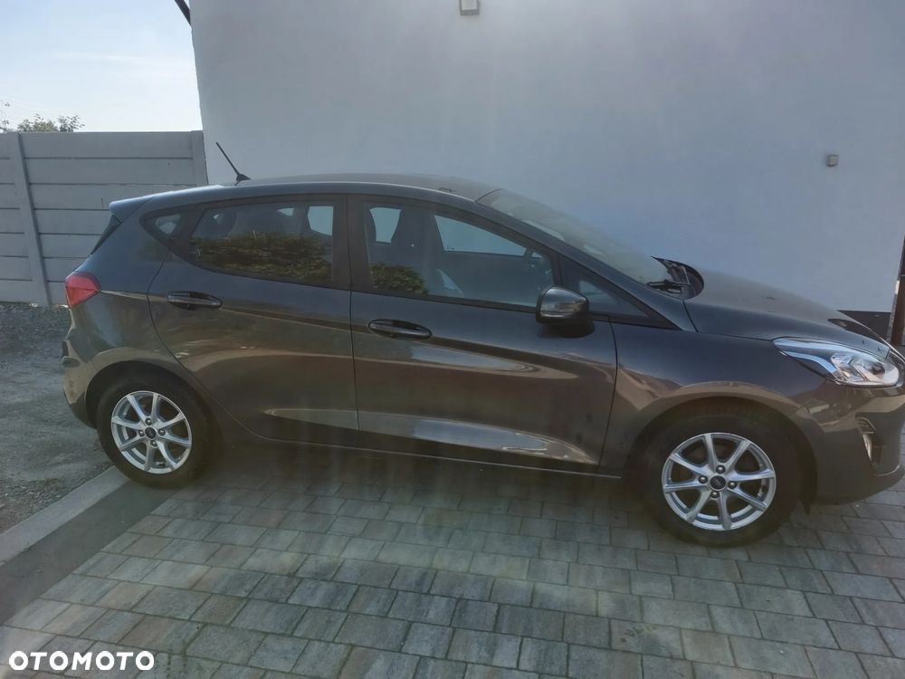 Ford Fiesta - 15