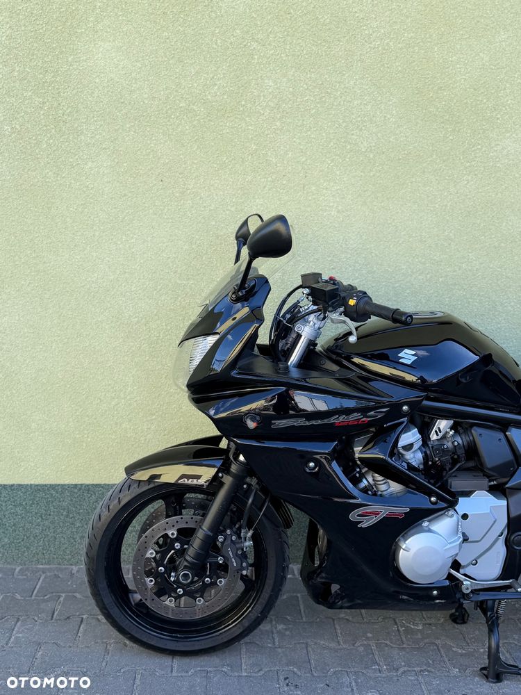 Suzuki Bandit - 27
