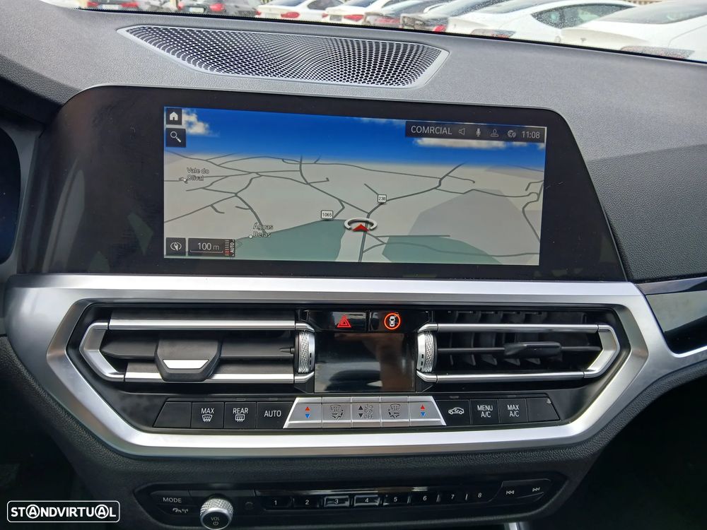 BMW 318 d Auto - 27
