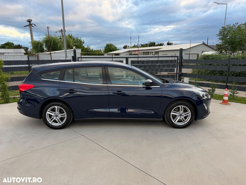 Ford Focus - 6
