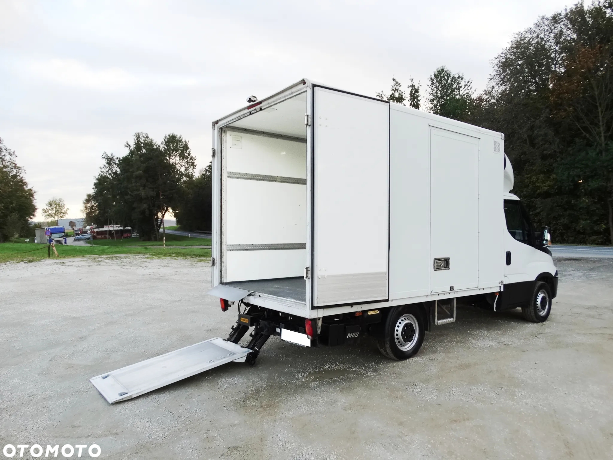 Iveco DAILY - 15