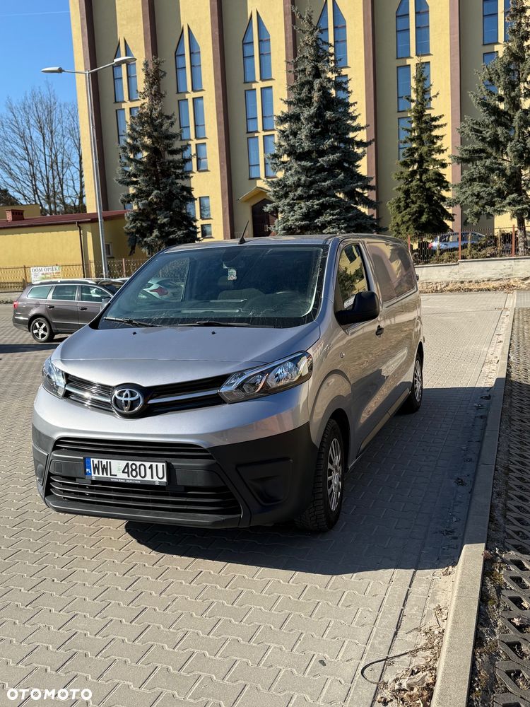 Toyota Proace - 1