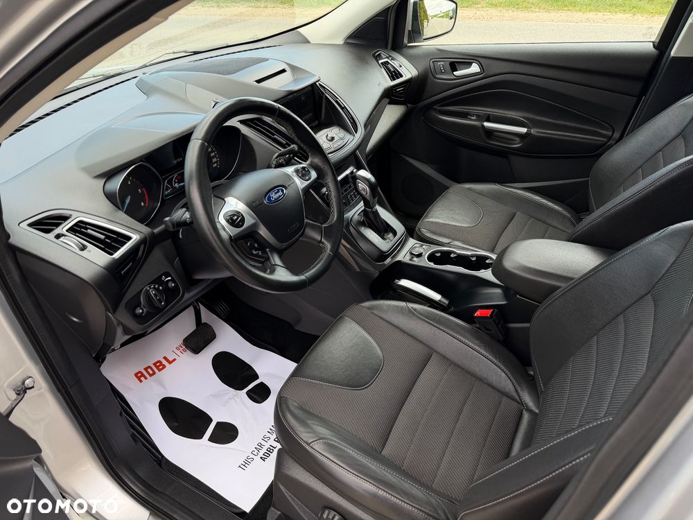 Ford Kuga 2.0 TDCi 4x4 Titanium - 22
