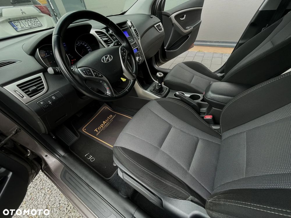 Hyundai i30 1.6 Style - 19