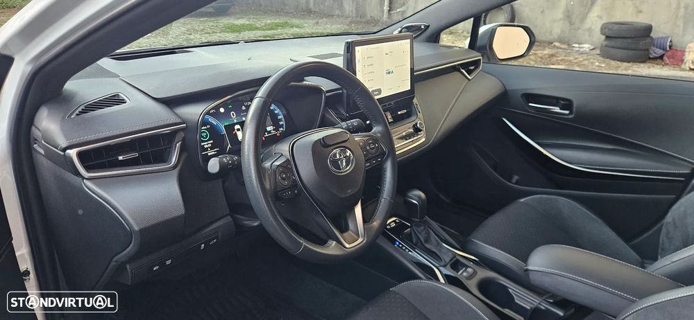 Toyota Corolla Touring Sports 1.8 Hybrid Exclusive - 16