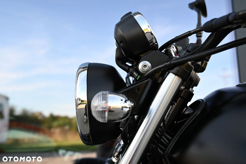 Moto Guzzi V7 - 35
