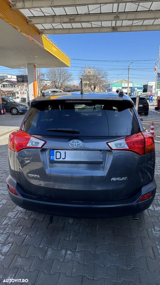 Toyota RAV4 2.0 D-4D 4x2 Start-Stop - 8