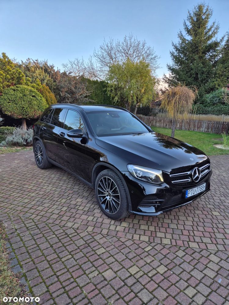 Mercedes-Benz GLC 250 d 4Matic 9G-TRONIC AMG Line - 2