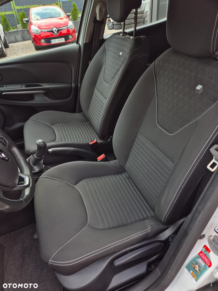 Renault Clio 1.2 16V Limited - 11