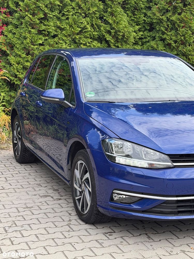 Volkswagen Golf - 7