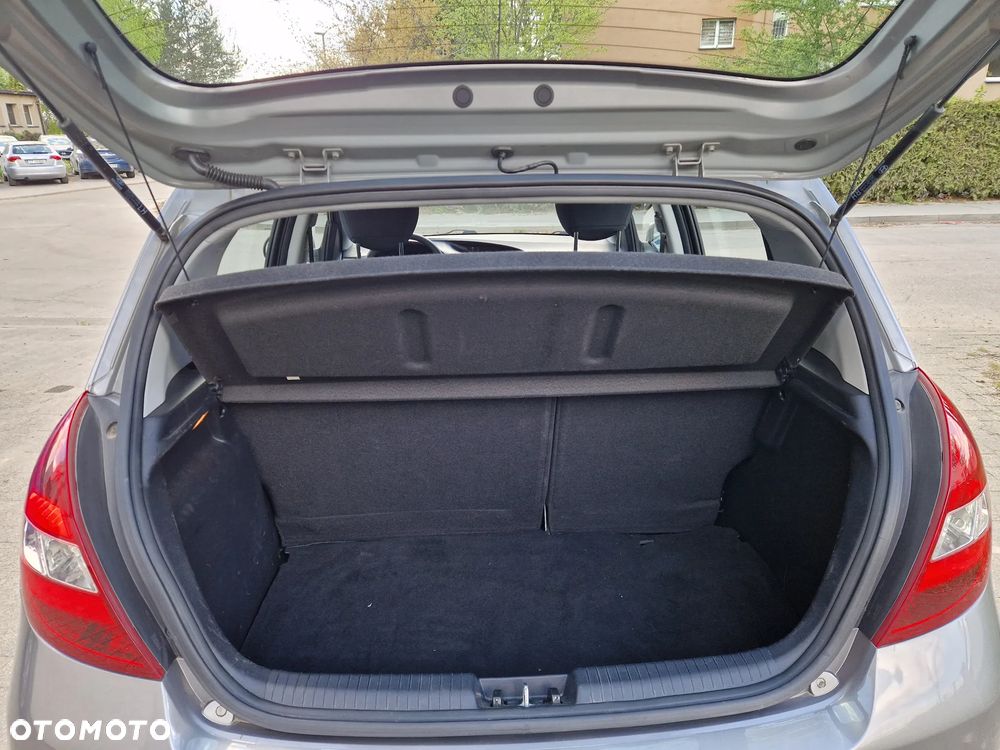 Hyundai i20 1.2 Edition 20 - 16