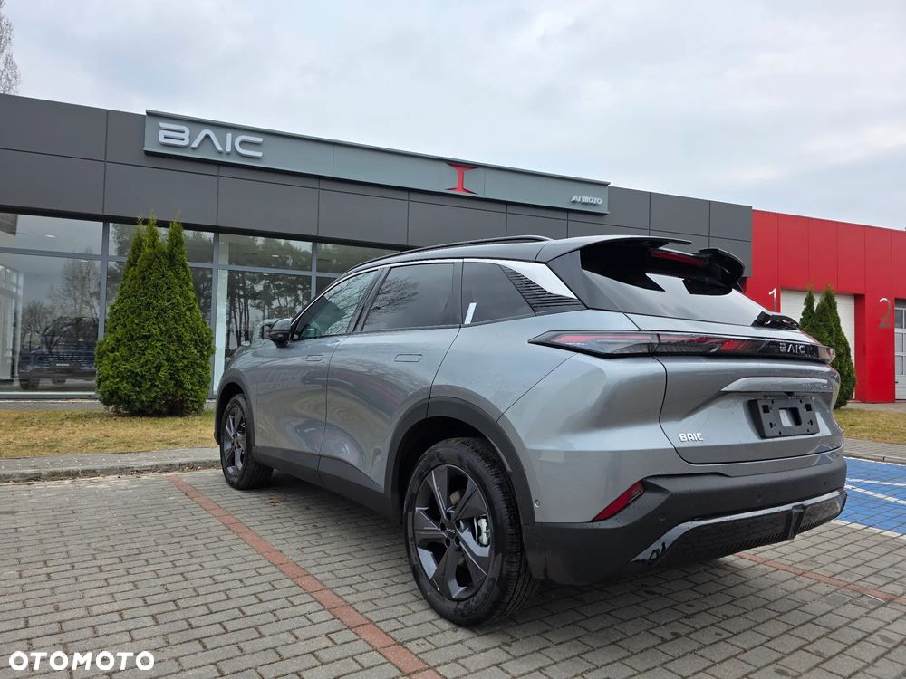 BAIC 5 Beijing 1.5T Comfort DCT - 7