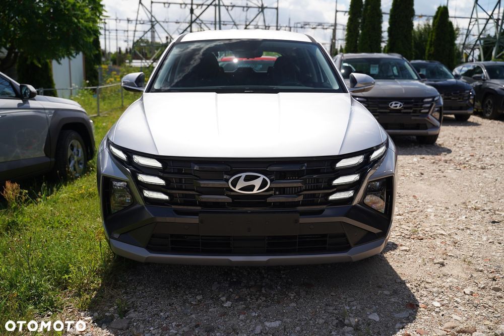 Hyundai Tucson 1.6 T-GDi HEV Modern 2WD - 3