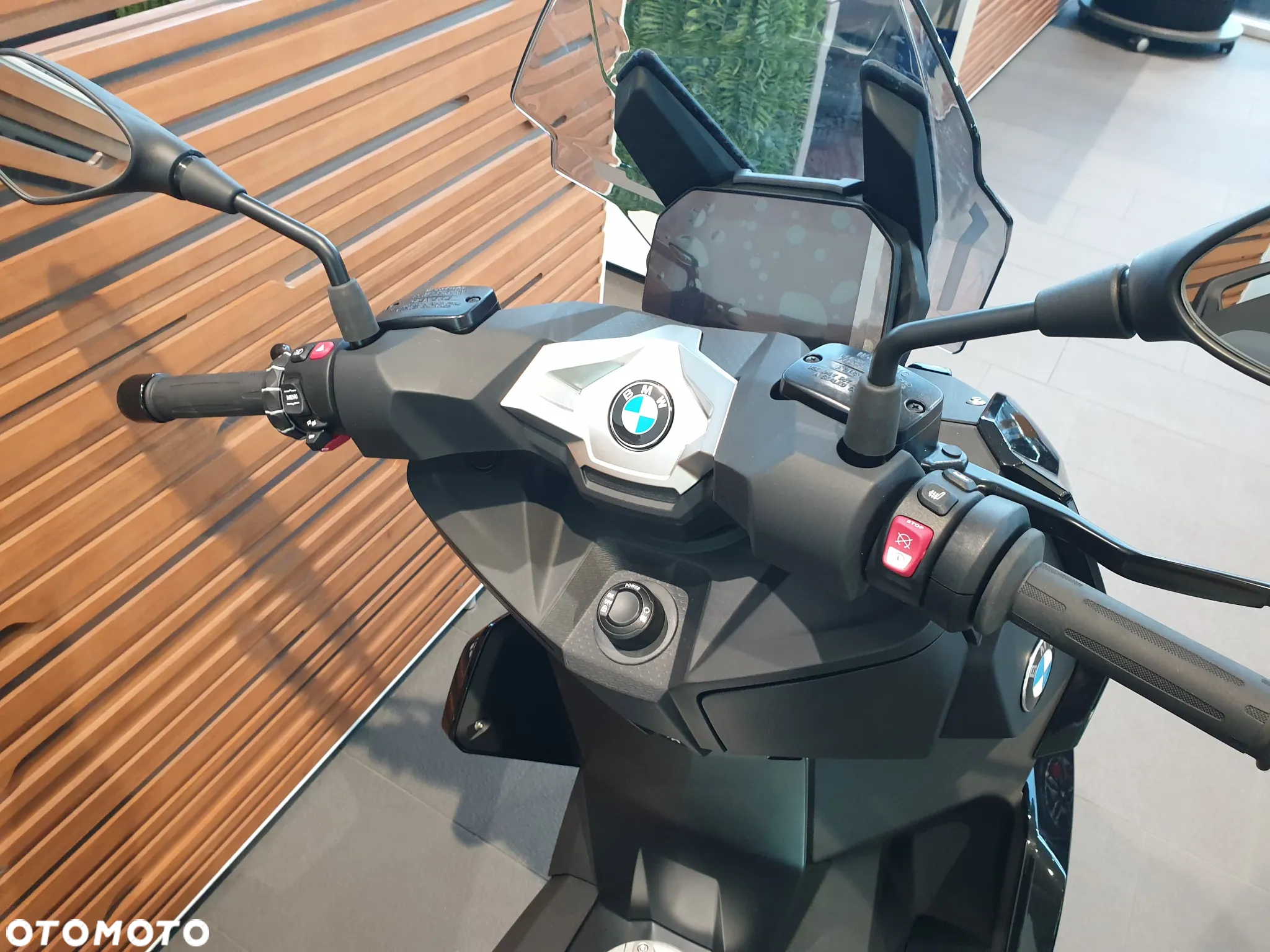 BMW C 400 X - 8