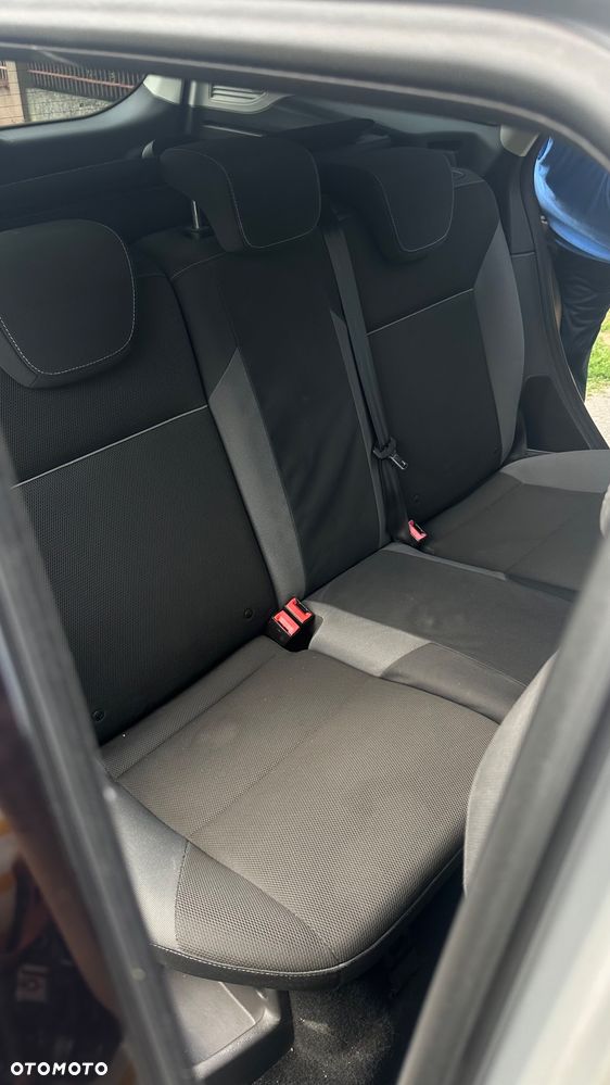Ford Focus 1.6 TDCi Edition - 8
