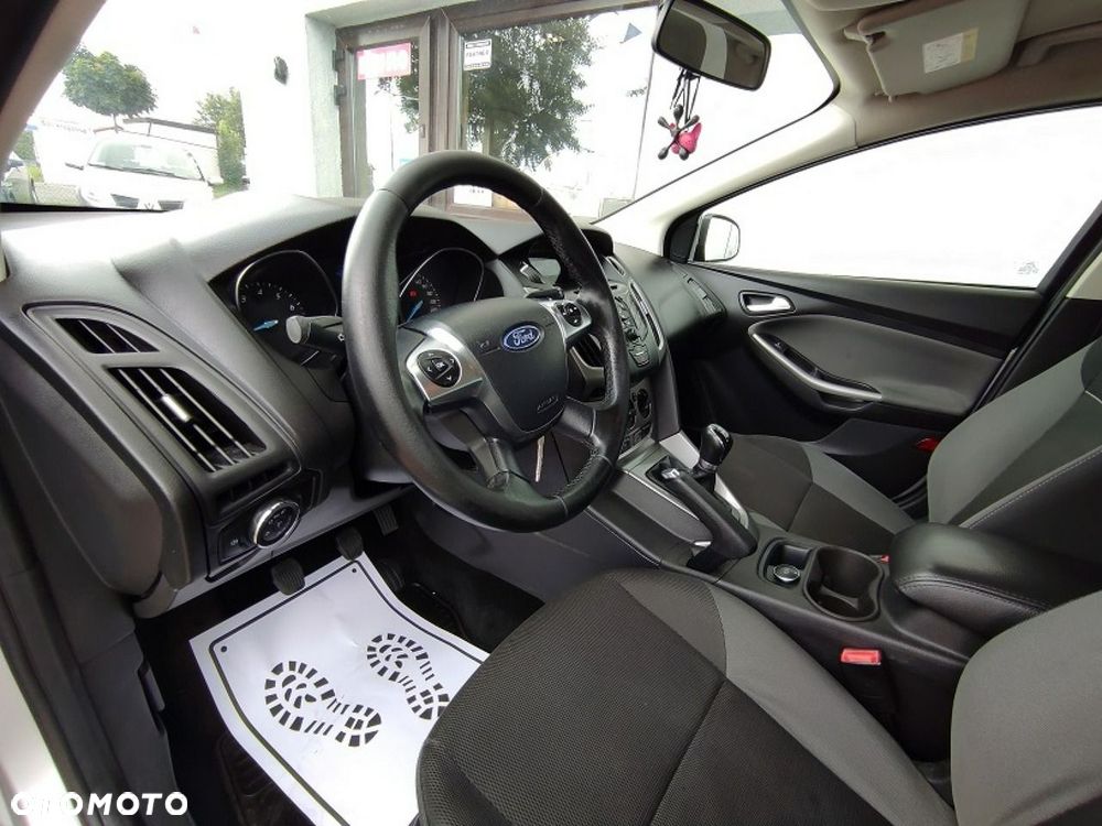 Ford Focus - 9
