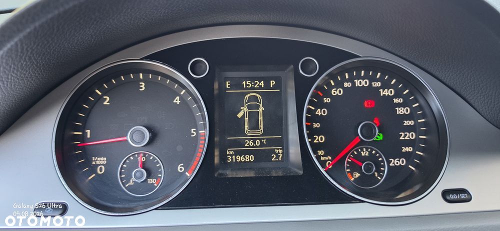 Volkswagen Passat 2.0 TDI Comfortline DSG - 25