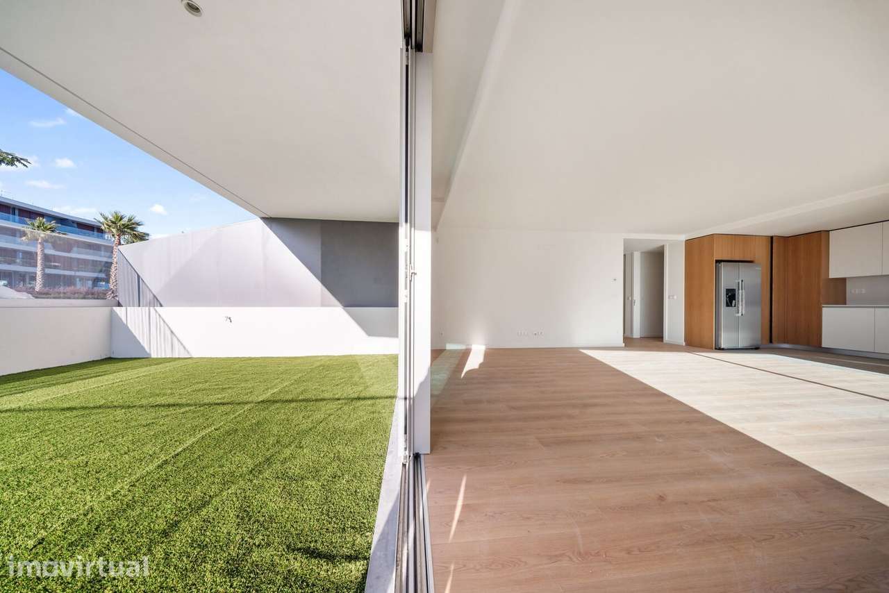 Apartamento T3 com jardim, Belas Clube de Campo, Sintra - Grande imagem: 4/39