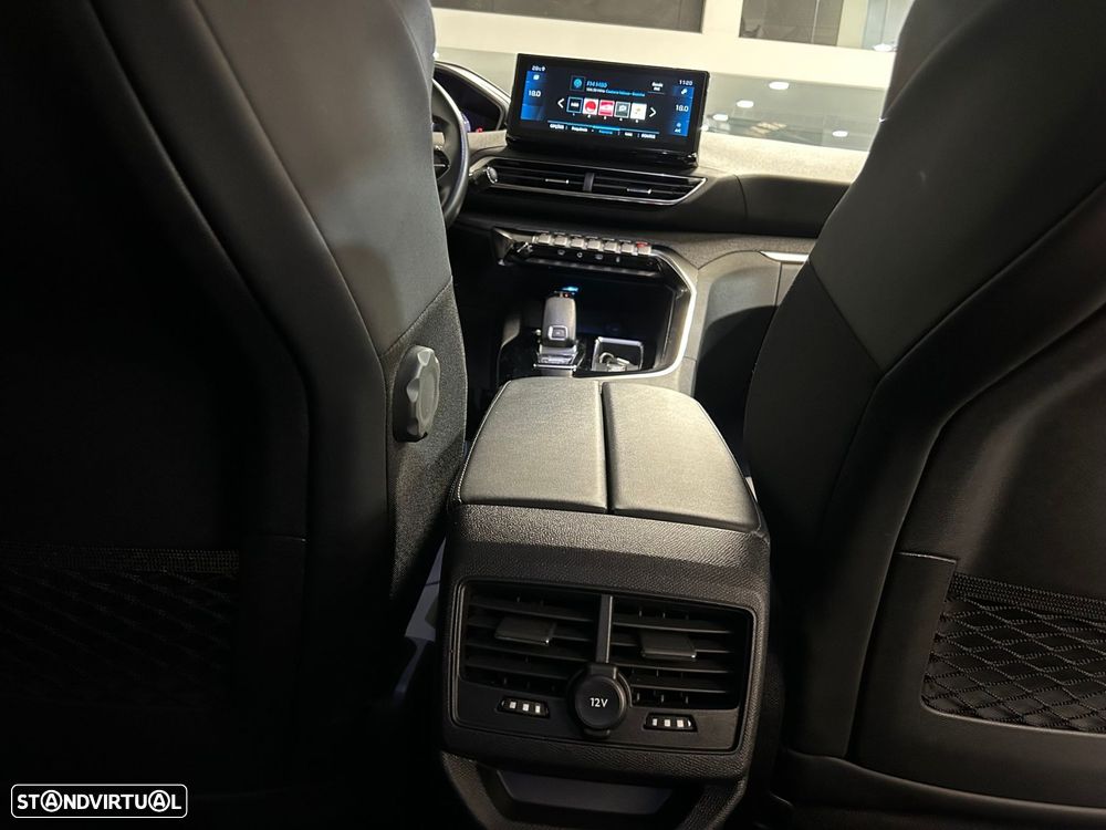 Peugeot 3008 1.2 PureTech Allure EAT8 - 40