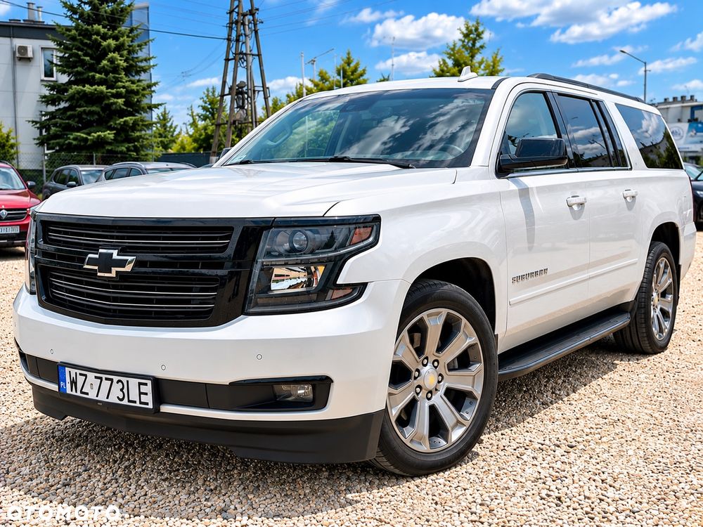 Chevrolet Suburban - 3
