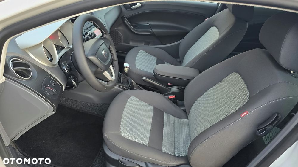 Seat Ibiza 1.6 16V Sport Edition - 11