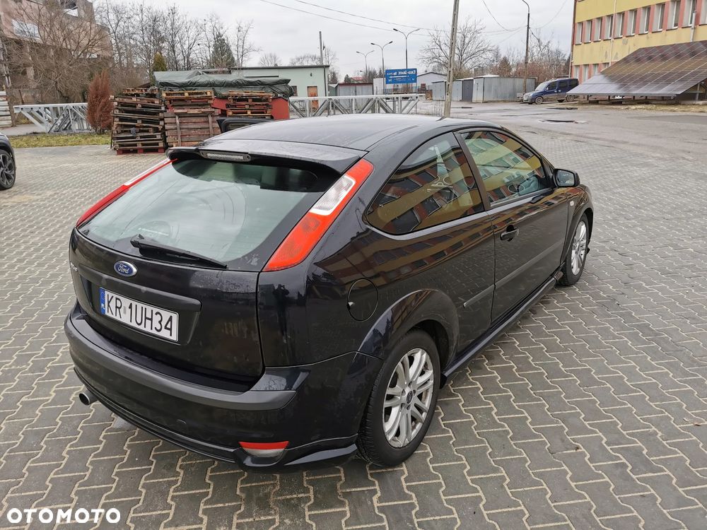 Ford Focus 2.0 Sport - 6