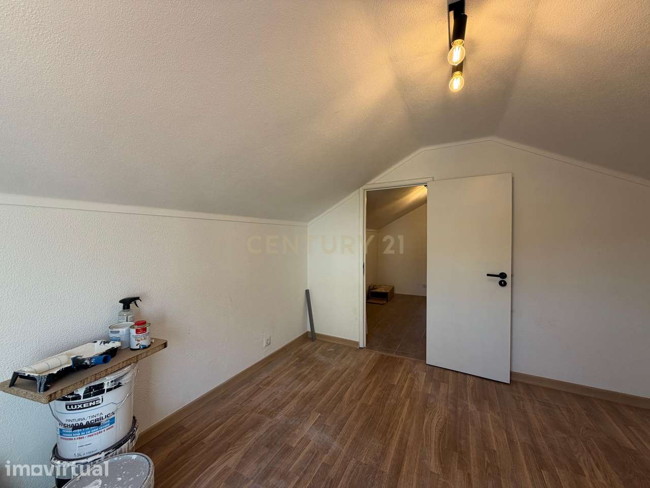 Apartamento T1 em Sesimbra (Castelo), Remodelado, com Terraço - Grande imagem: 3/11