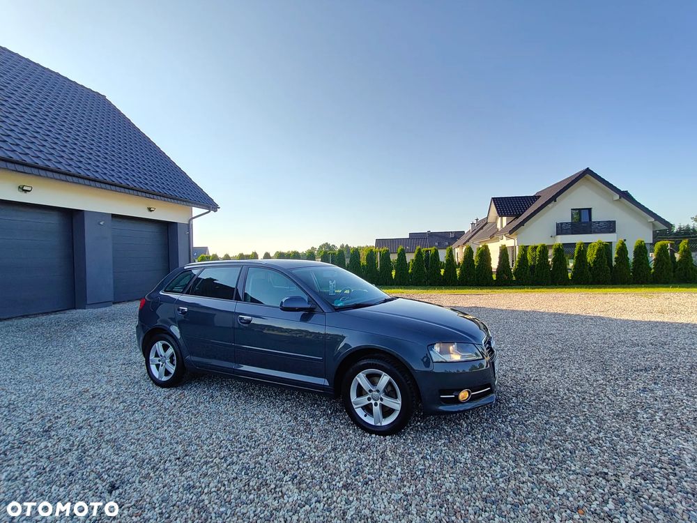 Audi A3 Sportback 1.6 Ambiente - 19