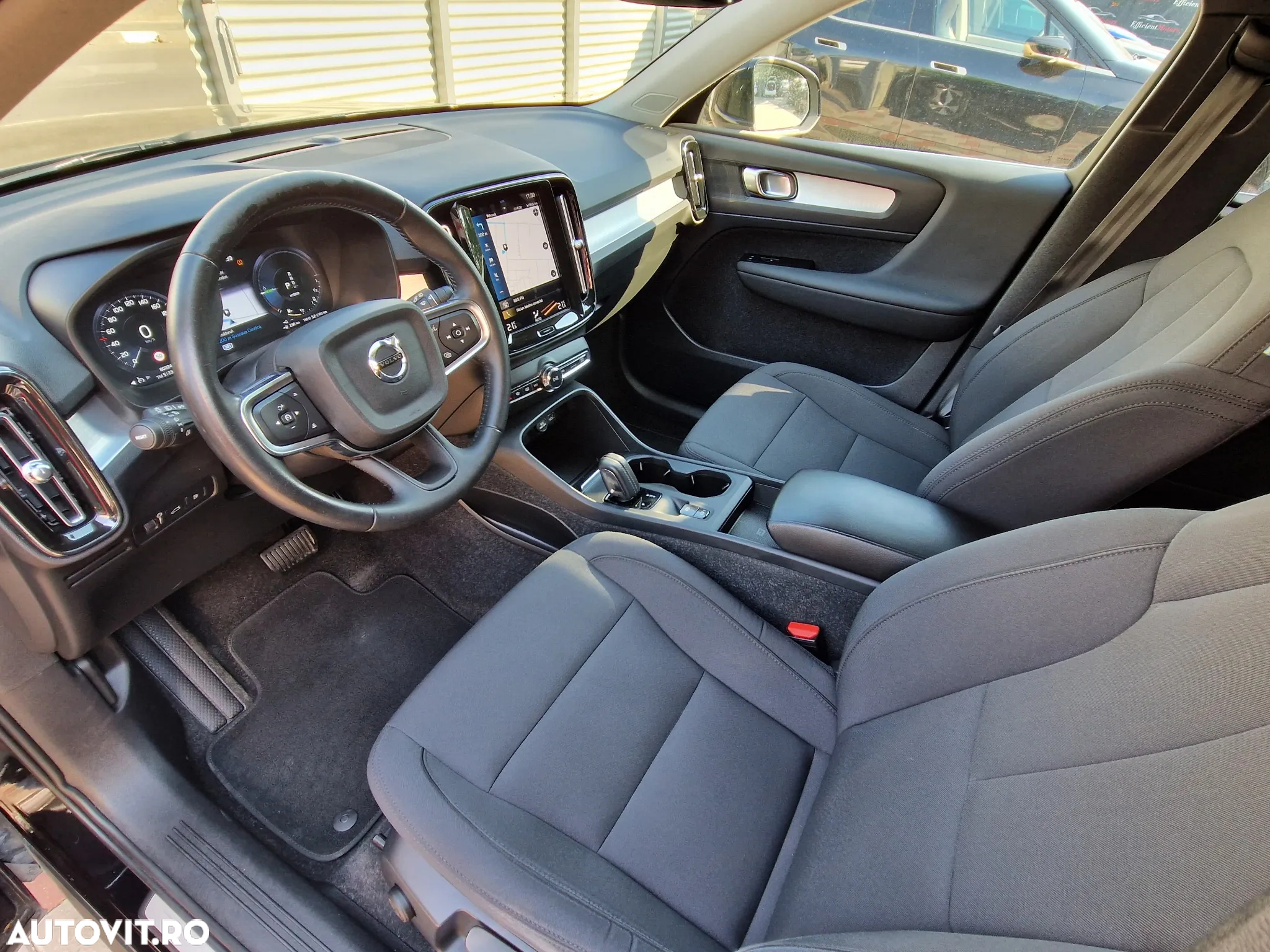 Volvo XC 40 Recharge T5 Twin Engine AT7 Inscription Expression - 8