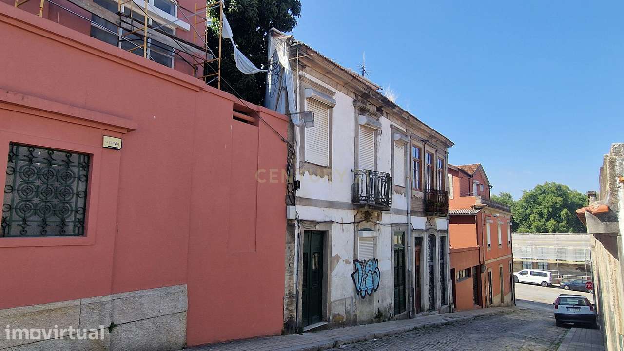 Prédio para Reabilitação no Bonfim – Porto - Grande imagem: 4/7
