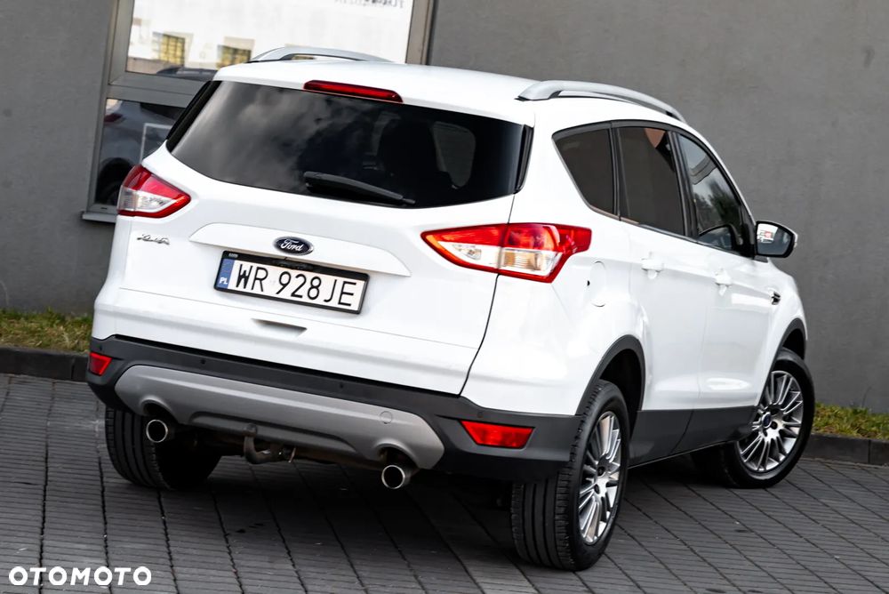 Ford Kuga 2.0 TDCi 2x4 Titanium - 30