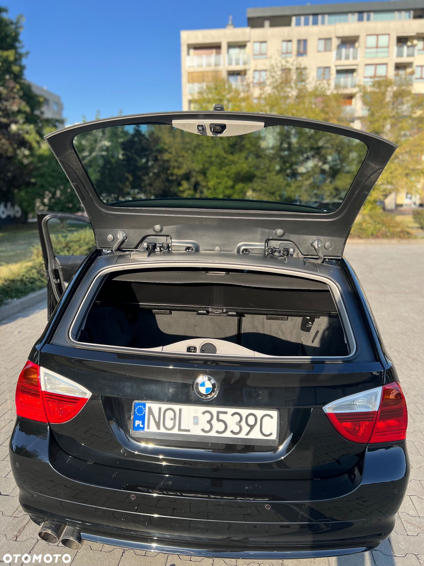 BMW Seria 3 320d DPF Touring - 9