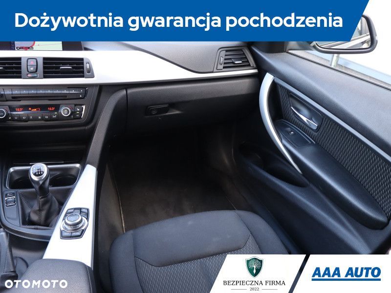 BMW Seria 3 - 10